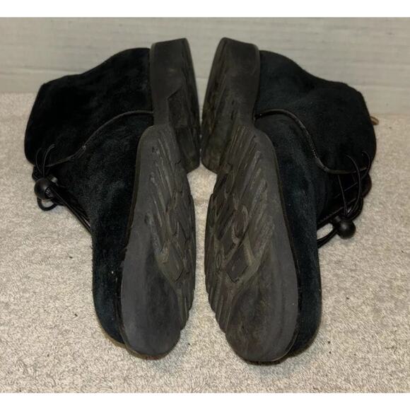 Bruno Magli Black Suede Almond Toe Chukka Boots Men’s 9.5 M main image 6